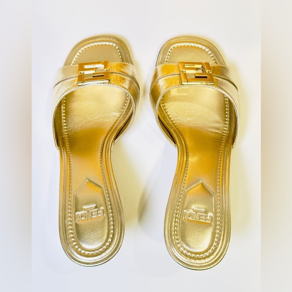 Fendi FFold Metallic Leather Kitten-Heel Sandal Light Gold Open Toe Slide Size36 - Picture 10 of 16